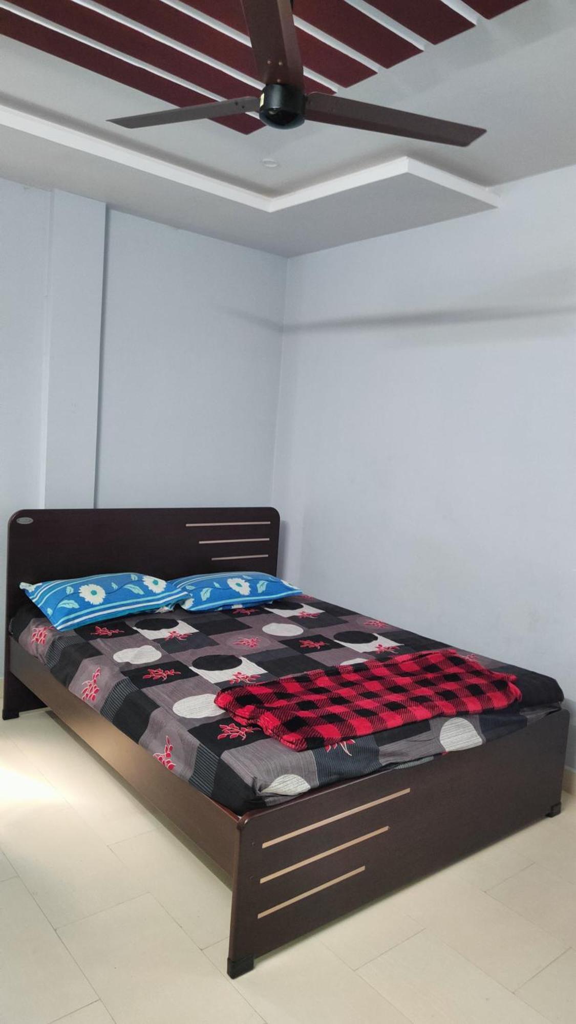 Guru Datta Residency Pithapuram المظهر الخارجي الصورة