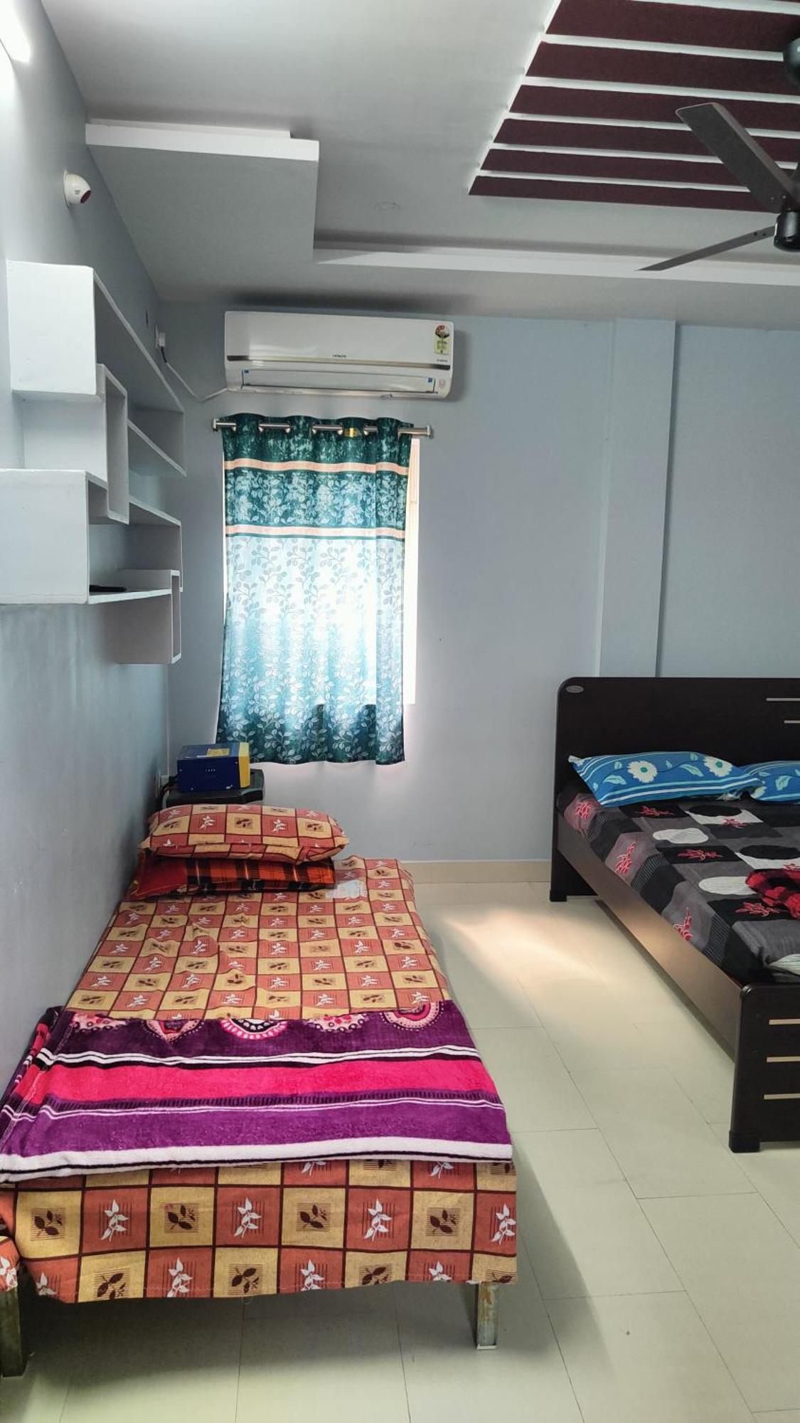 Guru Datta Residency Pithapuram المظهر الخارجي الصورة
